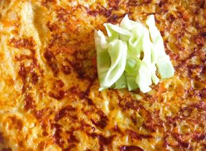 Una foto de Tortilla de repollo y zanahoria