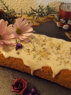 Una foto de Pastel navideño de lavanda