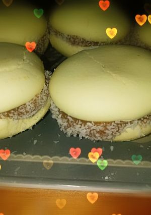 Una foto de Alfajor de maicena de pastelería