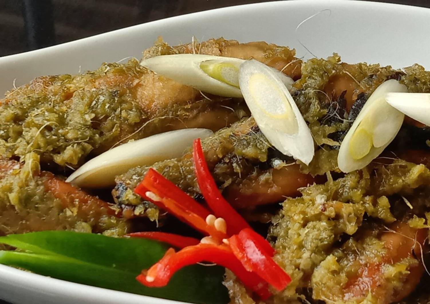 Resep Ikan cuek  tongkol cabe hijau oleh Tika Gartikayati 
