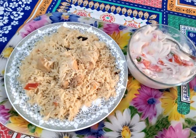 Recipe of Any-night-of-the-week Yummy 😋 chicken pulao