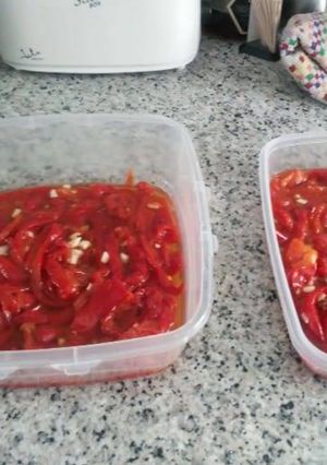 Una foto de Pimintos asados en el horno. Mirar que resultado