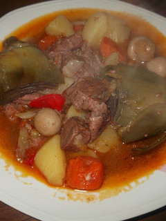 Una foto de Guiso de ternera con verduras y patatas