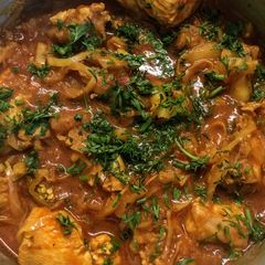 A picture of White  cabbage with chicken.