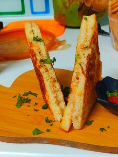 चीज़ पोटैटो सैंडविच (cheese potato sandwich recipe in Hindi) रेसिपी मुख्य फोटो