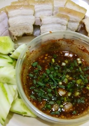 รูปของ หมูสามชั้นต้มน้ำปลา (ไมโครเวฟ)