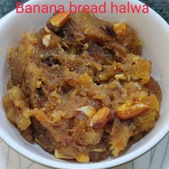 A picture of Banana bread halwa.
