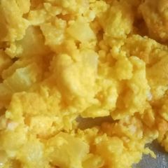 A picture of Scrumble pineapple egg.