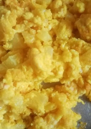 A picture of Scrumble pineapple egg.