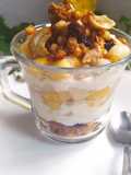 Crema de Queso Con Frutas Y Granola Express En Sartén
