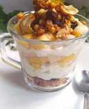 Crema de Queso Con Frutas Y Granola Express En Sartén