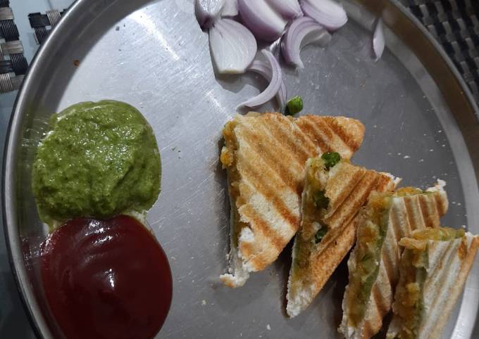 Step-by-Step Guide to Make Mario Batali Aloo matar sandwich