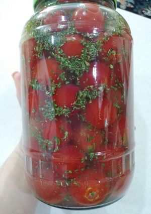 عکسی از دستور ترشی گوجه گیلاسی🍅🍅🍅