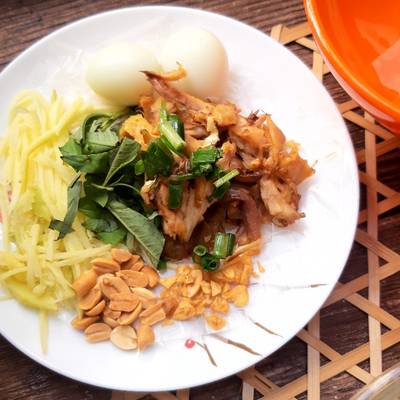 Cách Làm Món Bánh tráng trộn gà xé của Annie Vo - CookpadThêm CooksnapChia sẻ-image