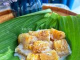 Bánh chuối hấp dừa non