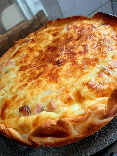 Una foto de Tarta de queso y panceta🥓🧀