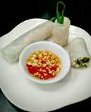 Bánh tráng cuốn tôm