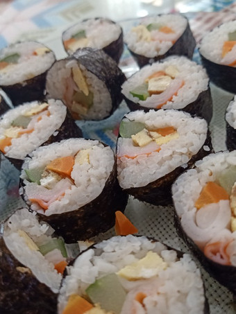 Cara Gampang Menyiapkan Sushi Roll Anti Gagal