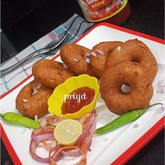A picture of Instant Suji Vada.