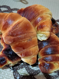 صورة لوصفة كرواسون 🥐 بدون زبدة توريق 👌