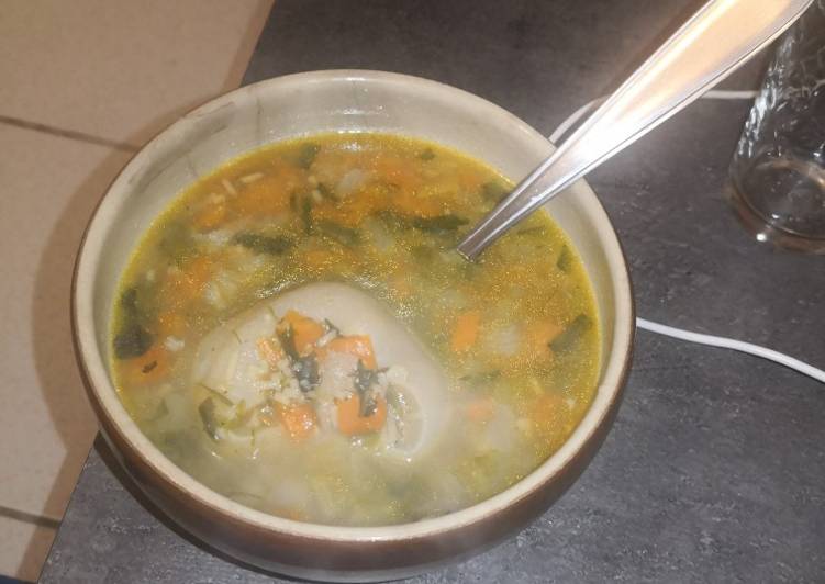 Soup a pié a bèf (en créole Guadeloupéen)-Soupe de pied de bœuf