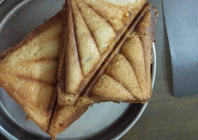 Simple Way to Prepare Favorite Sandwich