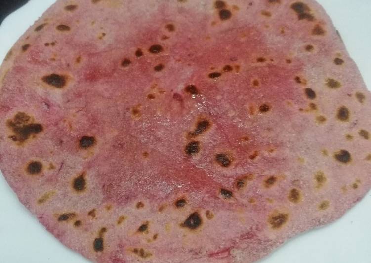 Step-by-Step Guide to Prepare Homemade Beetroot chapati