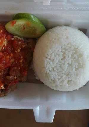 Foto resep Ayam Geprek Sambal Maut