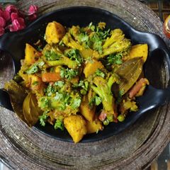 A picture of Broccoli Stirr Fry.