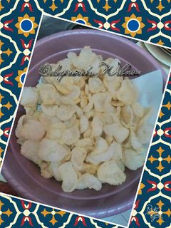 Foto resep Kerupuk nasi sisa 😊