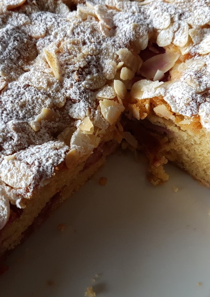Una foto de Cake de Fresas y Almendras