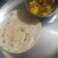A picture of Green onion sabzi.