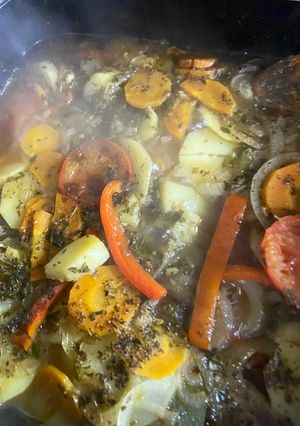 Una foto de Bifes a la criolla 🥩🥕🧅🥔