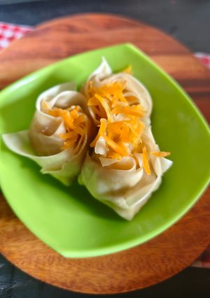Foto resep Siomay Dimsum Ayam Simple Kesukaan Adekku dengan Kulit Pangsit