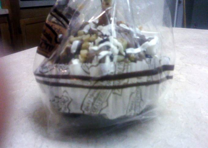 rocky road candy apple