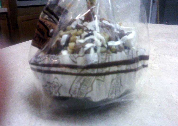 Recipe of Ultimate rocky road candy apple