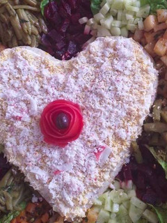 Una foto de Ensalada de jardín con verduras