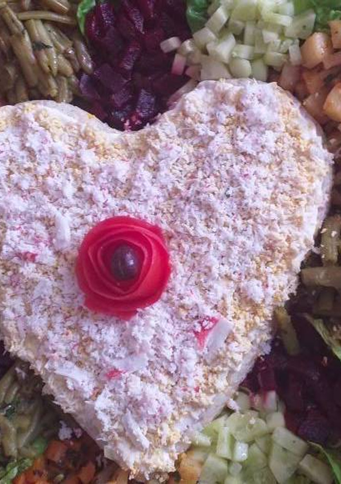 Una foto de Ensalada de jardín con verduras