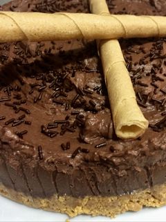 Una foto de Tarta de chocolate y trufa fácil y rápida