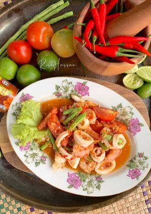 Gambar Yam Seafood (kerabu seafood ala thai)