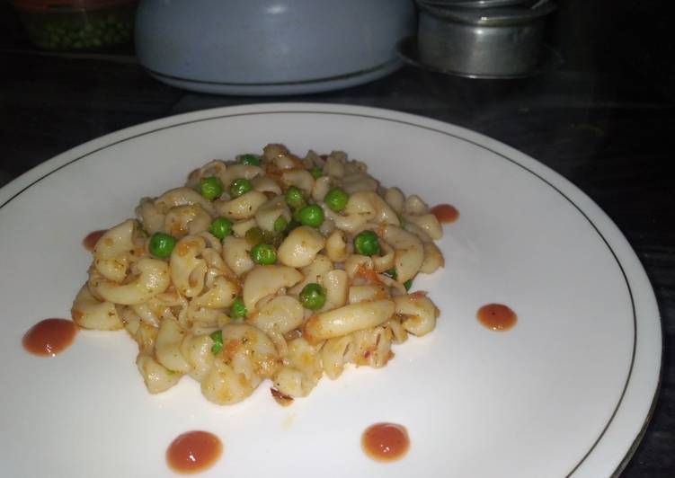 Recipe of Speedy Macaroni with Peas