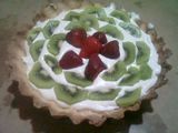 Tarta de frutillas y kiwi