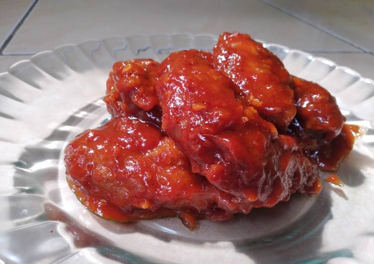 Cara Menyiapkan Spicy chicken wings ala ala Untuk Pemula!