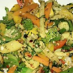 A picture of Mix veggies pickle.