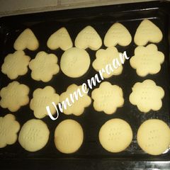 Butter cookies A picture of Butter cookies.