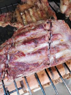 Una foto de Costillas de Iberico a la Brasa