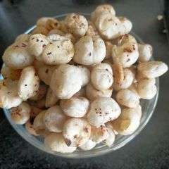 A picture of Butter Pepper Makhana.