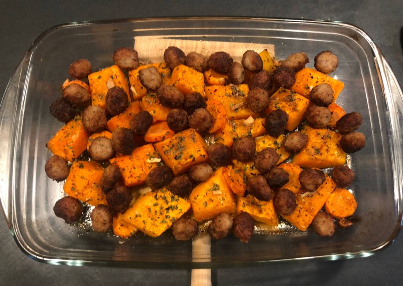 Calabaza al horno con albondiguillas