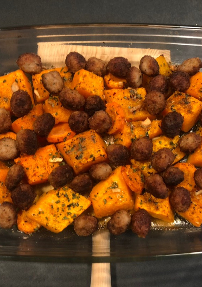 Una foto de Calabaza al horno con albondiguillas