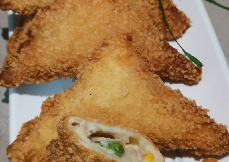 Bagaimana Menyiapkan Roti Goreng Krim Jagung Ayam yang Lezat Sekali